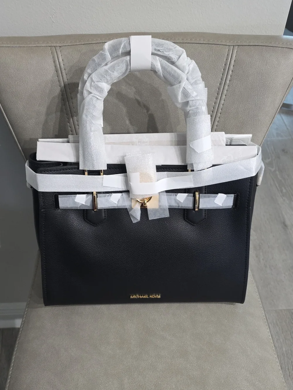 NWT Michael Kors Hamilton Medium Leather Satchel Black